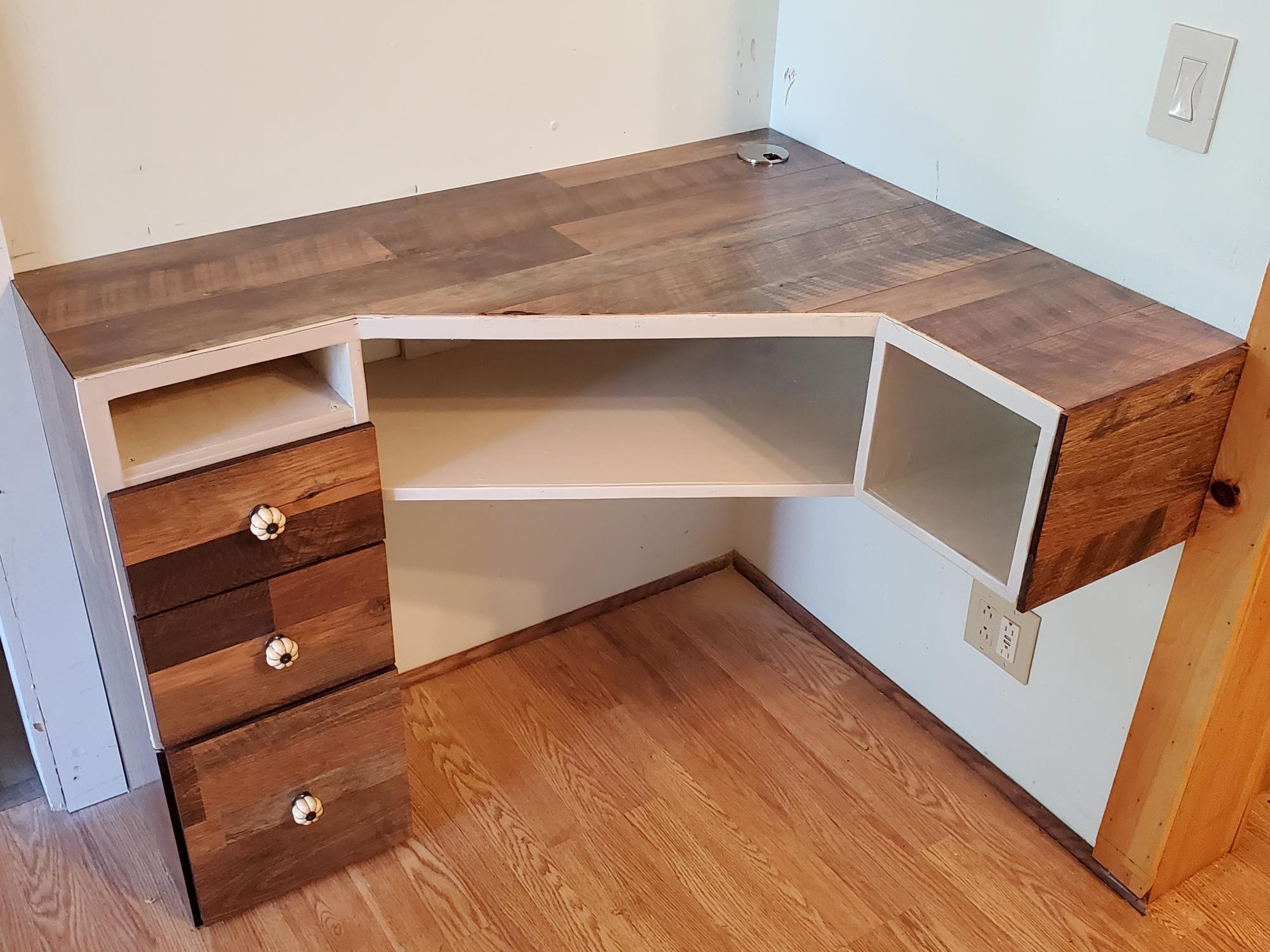 diy corner desk