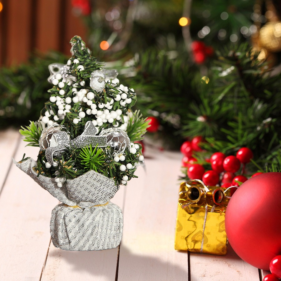 office desk christmas decorations