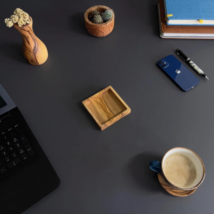 office desk supplies